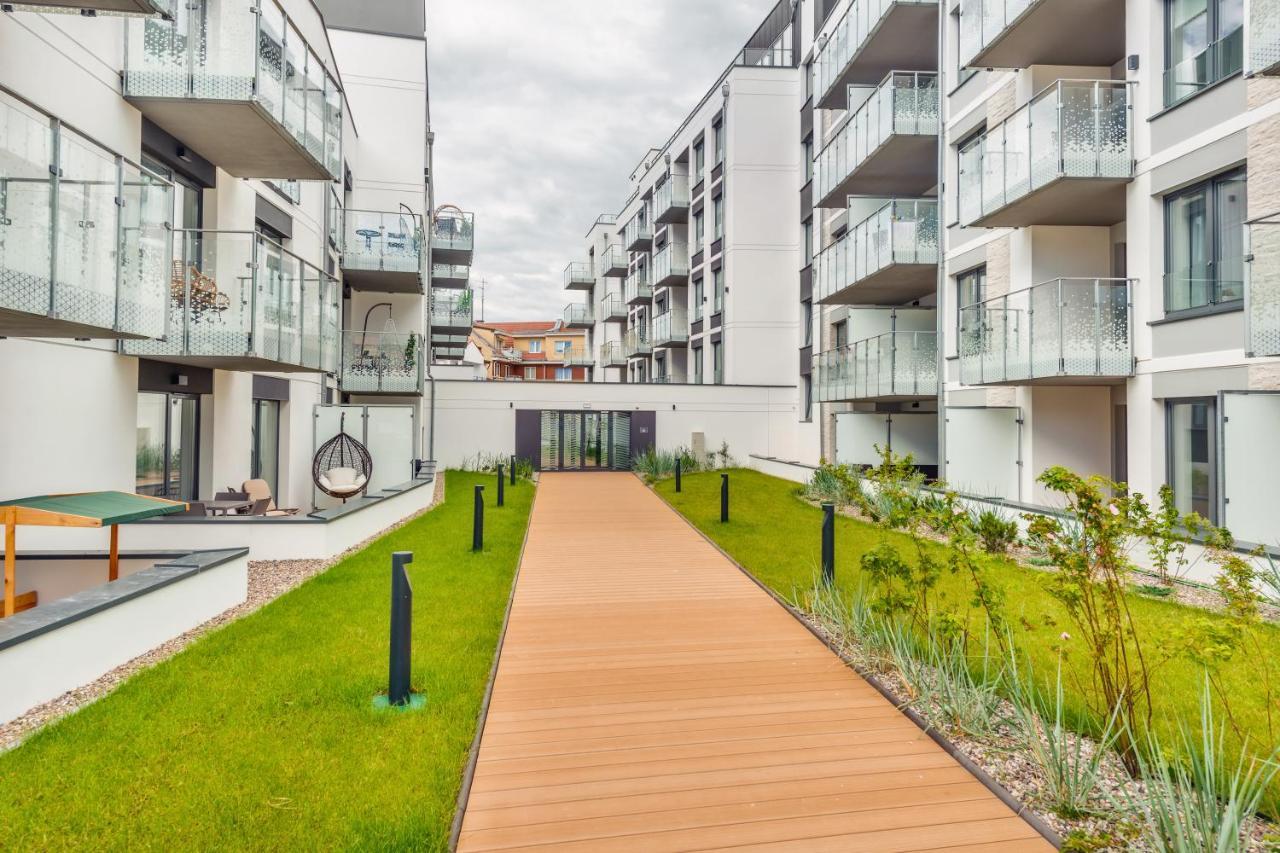 Apartament Lux Tukan A315 Nadmorskie Tarasy - Holiday City Kolobrzeg Exterior photo